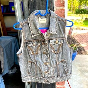 NOBLE U - BRAND NEW WITH TAG - Dark Faded Gray Vest Denim Jacket
